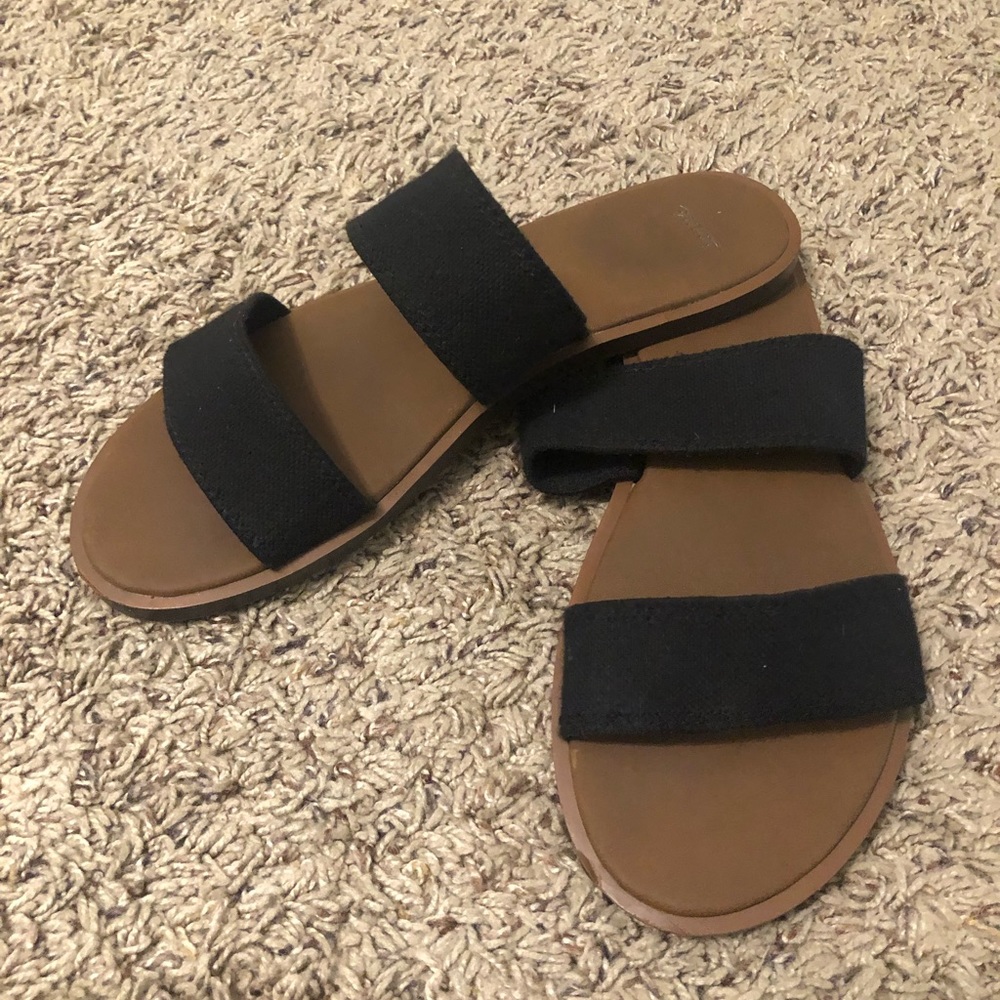 Sanuk Black Sandal Slides